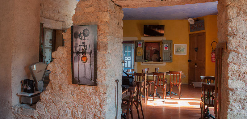 Bar salon de thé Murs en Vaucluse