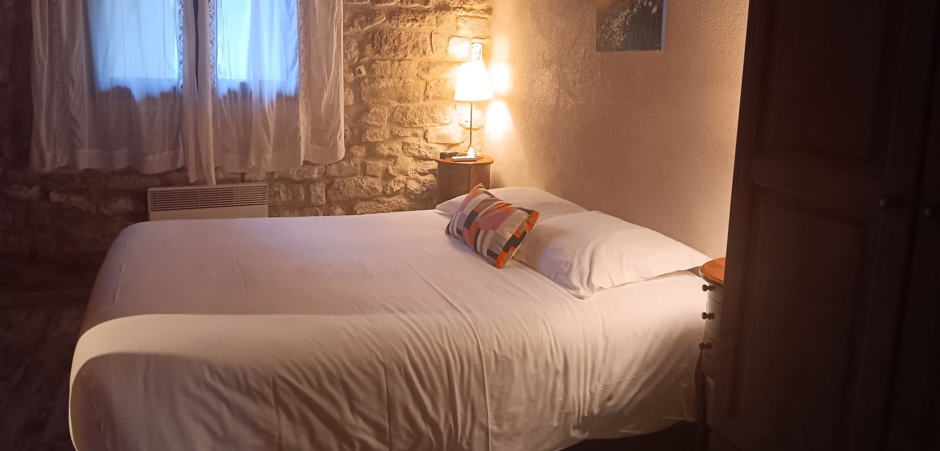 chambre double Hôtel Gordes